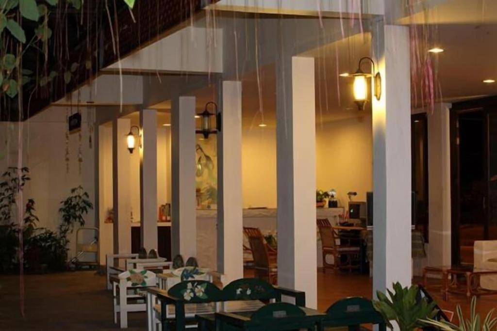 Baan Chuengkao Resort Ranong Buitenkant foto